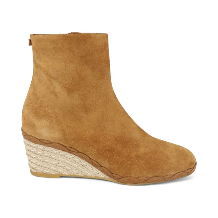 Ferragamo Canaria Suede Booties Camel (01R138-730273-1C)