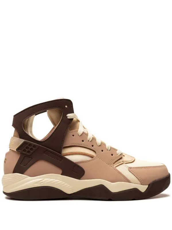 Nike Air Flight Huarache Baroque Brown sneakers – Bruin (FD0192)