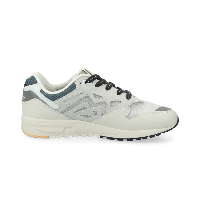 Karhu Legacy 96 (lily white / trasparent) – F806046