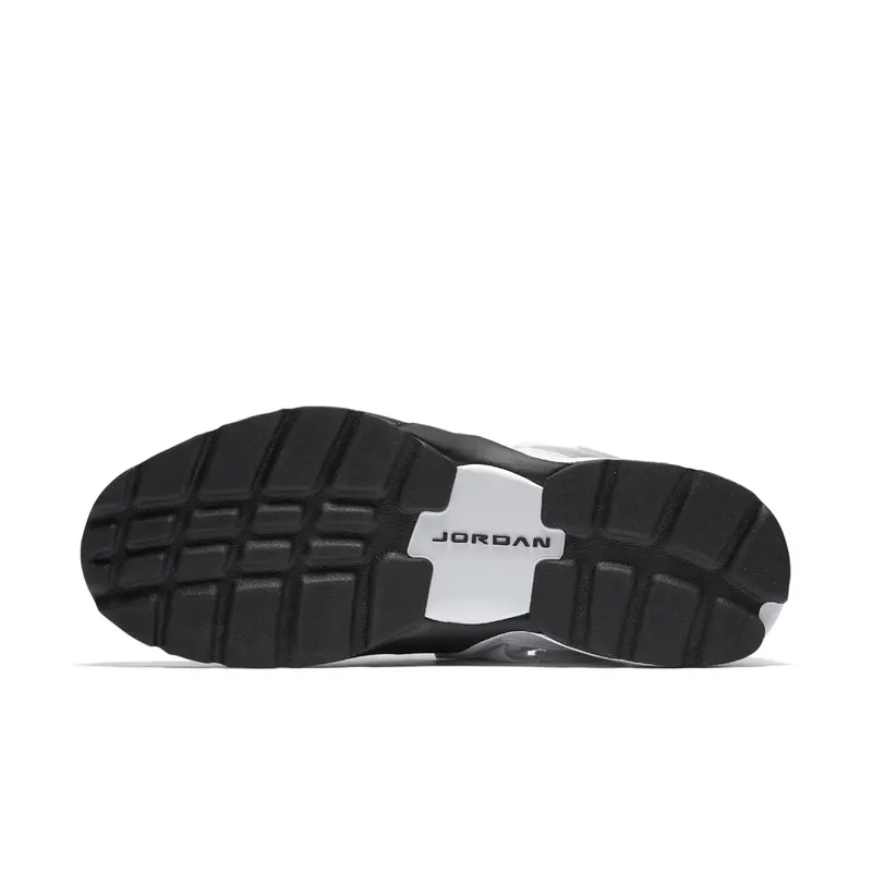 Jordan Trunner LX Black White Black/White (897992-010)