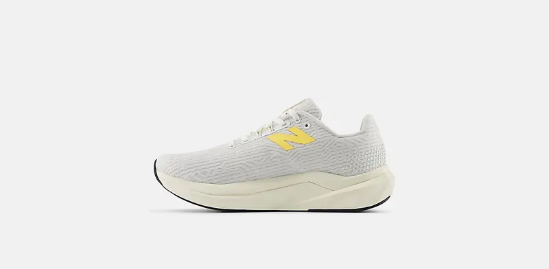 New Balance FuelCell Propel v5 White Black Hot Mango (WFCPRCF5)