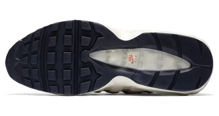 nike-air-max 749766-108
