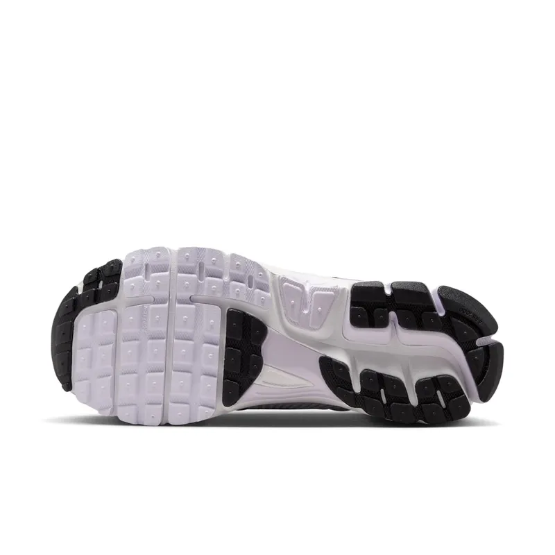 Nike Zoom Vomero 5 “Barely Grape Photon Dust Summit White Metallic Silver” (IB7253-500)