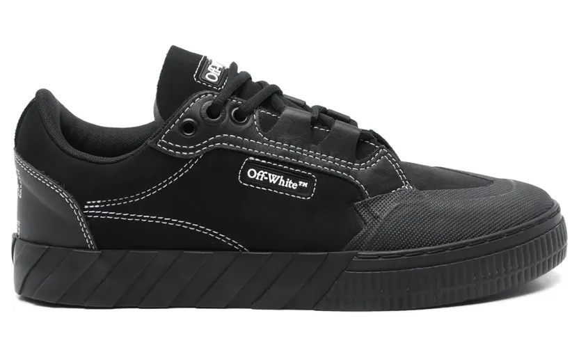 Off-White Vulcanized 779 sneakers – 1010 BLACK – BLACK (OMIA296C99LEA0011010)