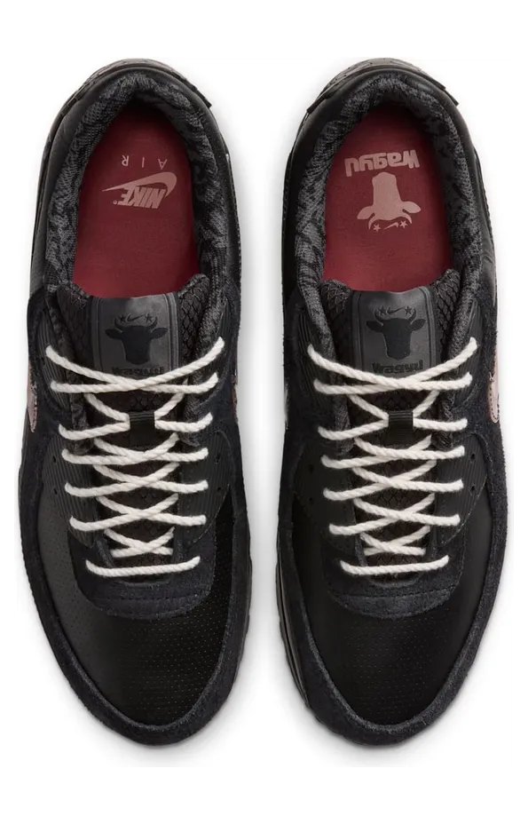 Wagyu x Nike Air Max 90: zwart op zwart met een gemarmerde Swoosh (4)