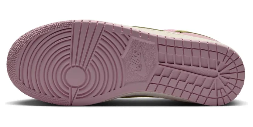 jordan-sneaker IQ0704-607