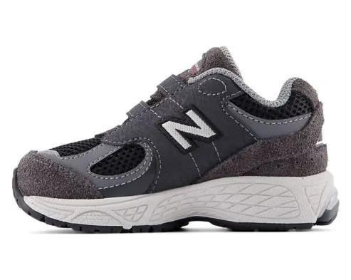 new-balance-sneaker IV2002RA