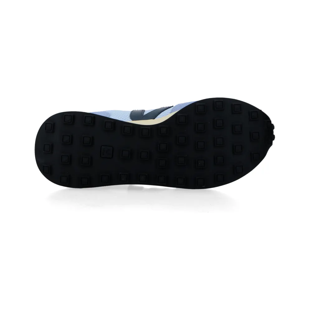VEJA Rio Branco II Alveomash (Blue) – RO1803876