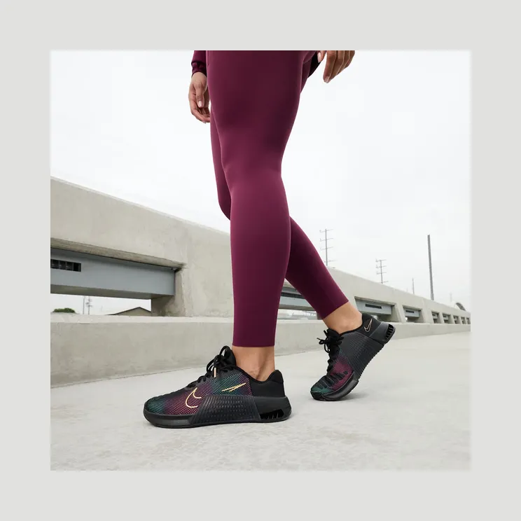 nike-metcon FB7151-001