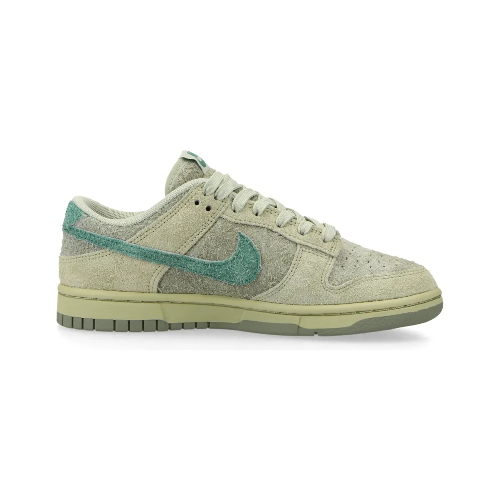 Nike W Dunk Low “Olive Aura” (olive aura / bicoastal / oil green) – HJ7291-371