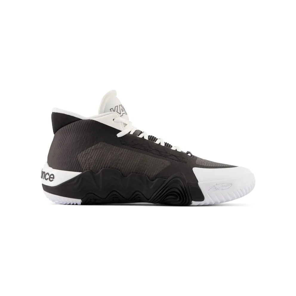 New Balance KAWHI II Schwarz/Weiß (BBKLSRH2)