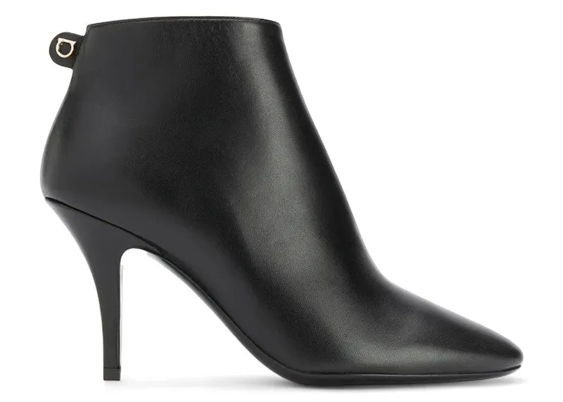 Ferragamo Joan Ankle Booties Black (01Q920726441)