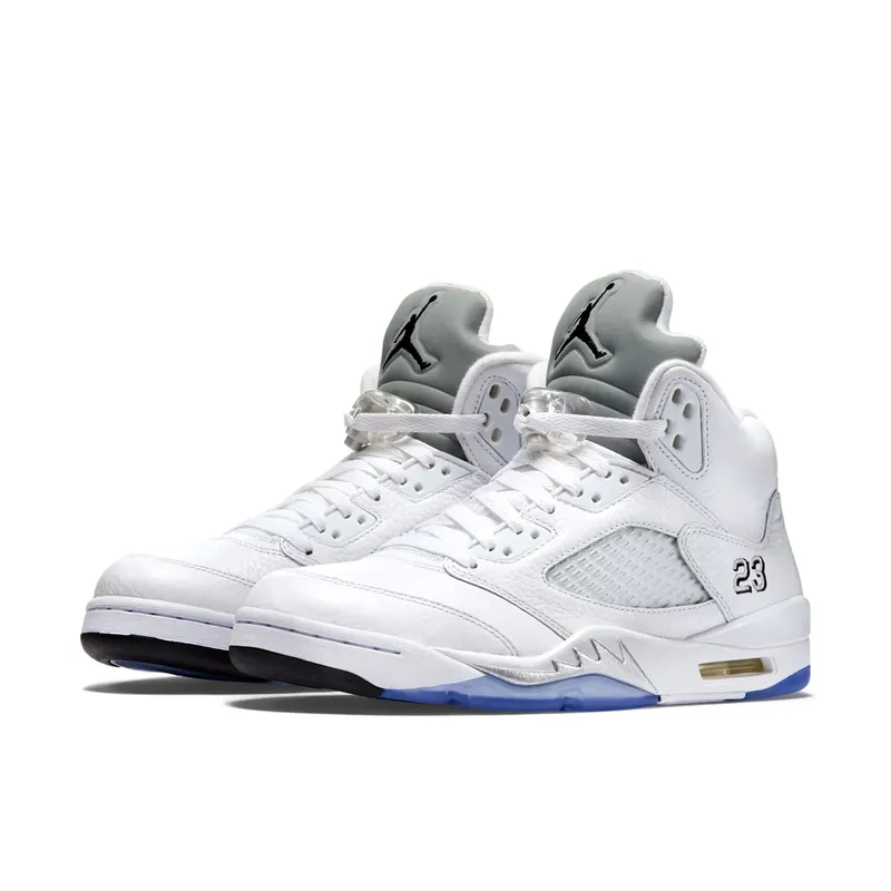 Jordan 5 Retro Metallic White (2015) White/Metallic Silver-Black (136027-130)