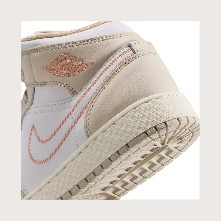 air-jordan-1-mid HQ5879-100