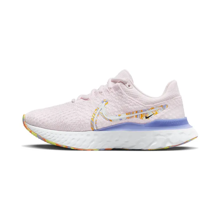 Nike React Infinity Run Flyknit 3 Premium (straat) “Light Soft Pink / University Gold / Light Thistle / White” (DO9477-600)