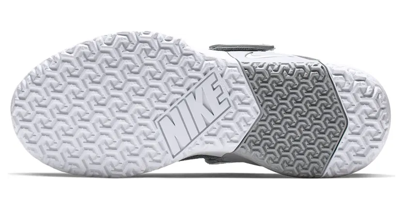 nike-metcon AQ7489-001