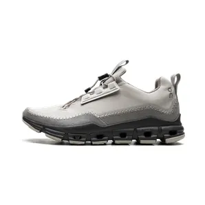 On Running Cloudaway “Grey” (49.98947)