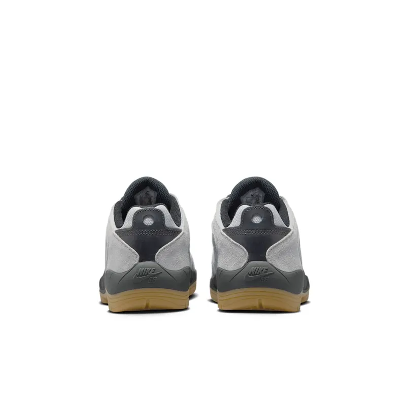 Nike SB Vertebrae Light Smoke Grey Dark Smoke Grey Black Dark Team Red (FD4691-004)