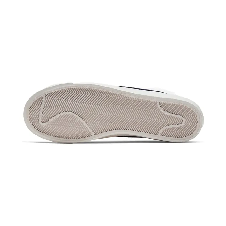 nike-blazer BQ6806-105