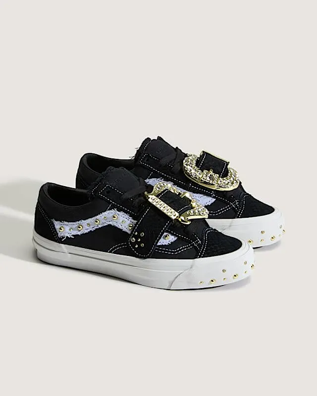 Vans Premium Old Skool 36 “Metagirl Buckle Black White” (VN000ZAZHAB)