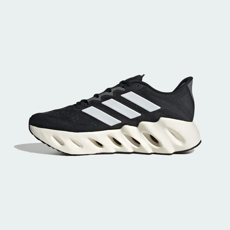 Adidas Switch FWD “Core Black Cloud White Grey” (ID1780)
