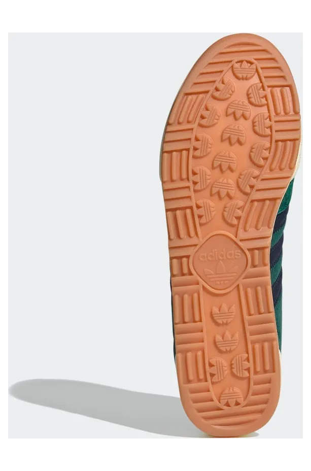 adidas-sneaker H01821