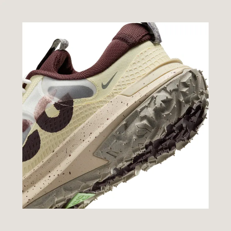 nike-acg HF5700-121