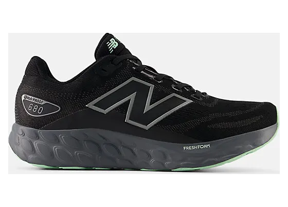 New Balance Fresh Foam W680WBK8