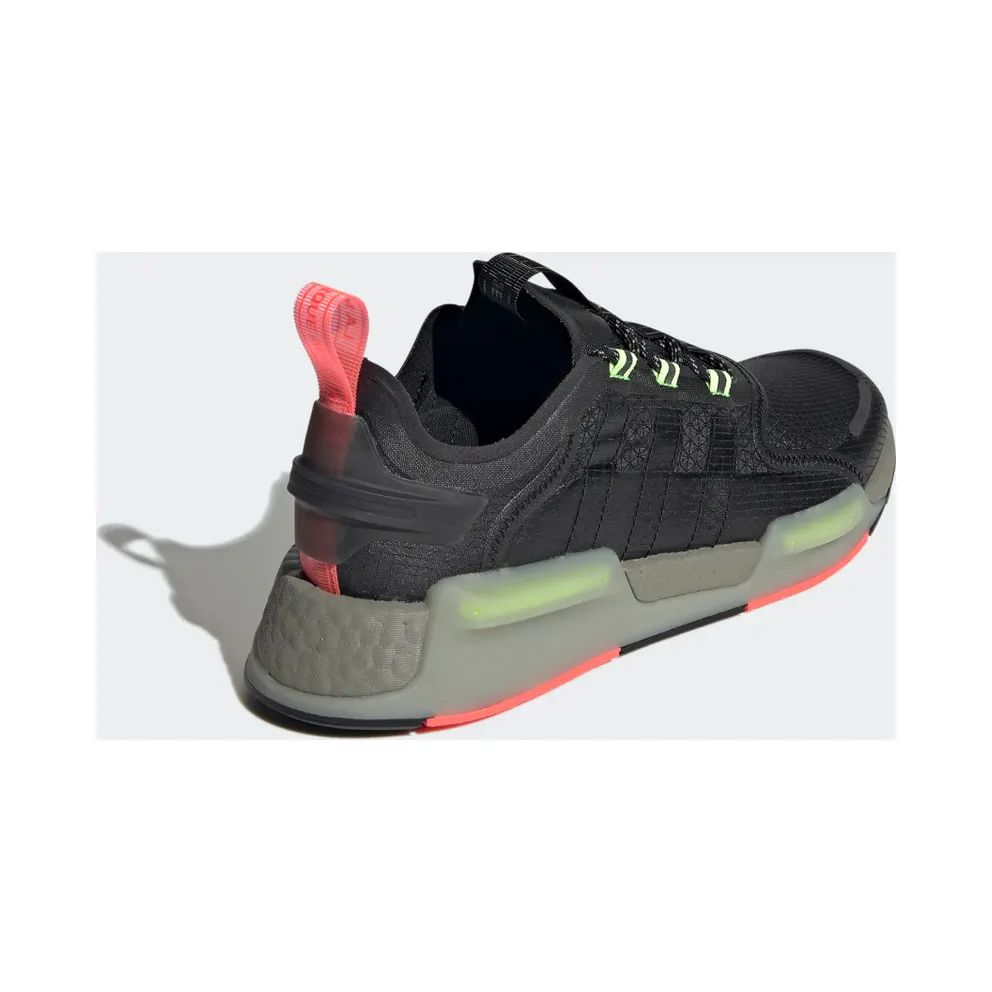 Adidas NMD_V3 Core Black / Core Black / Signal Green (GW3064)