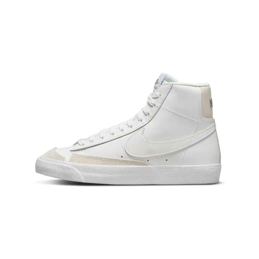 Nike Blazer Mid ’77 Older Kids’ White (DA4086-104)