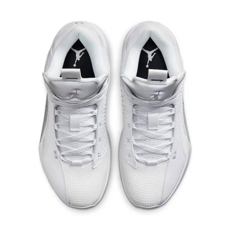 Jordan XXXV Low Metallic Silver (CW2459-100)