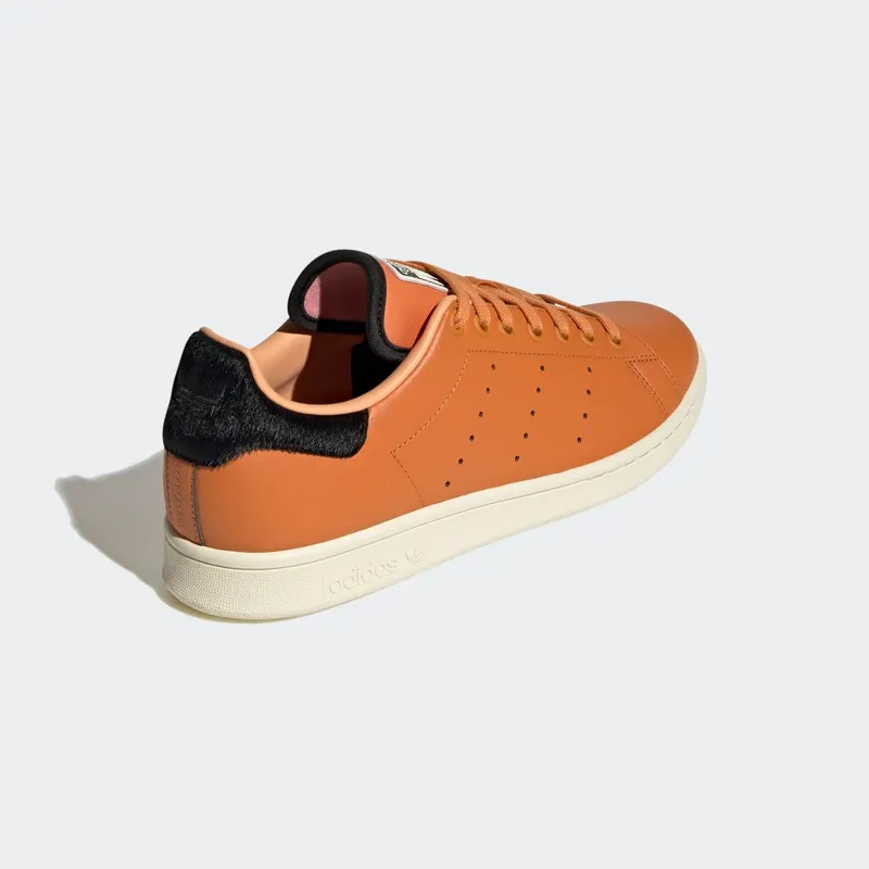 Adidas Disney Scar Stan Smith Pantone / Cream White / Pantone (HP5593)
