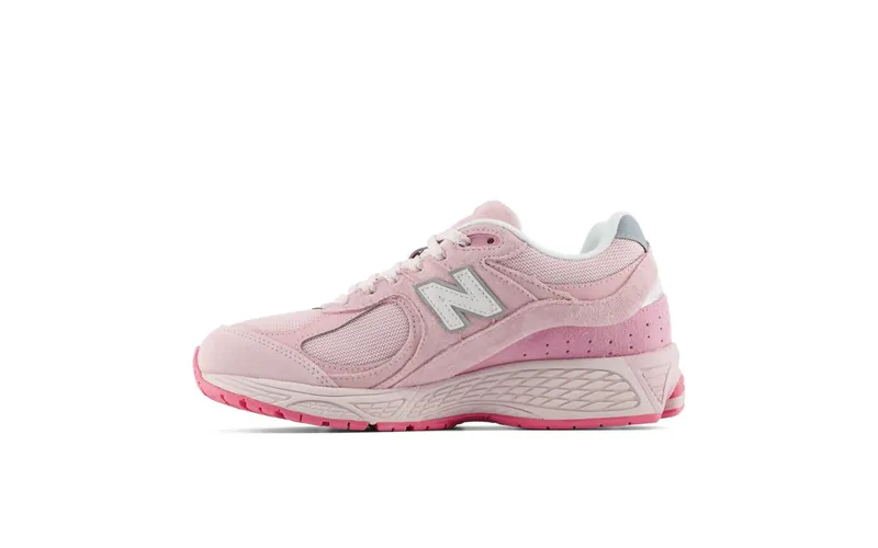 New Balance 2002R Rose (M2002RCR)