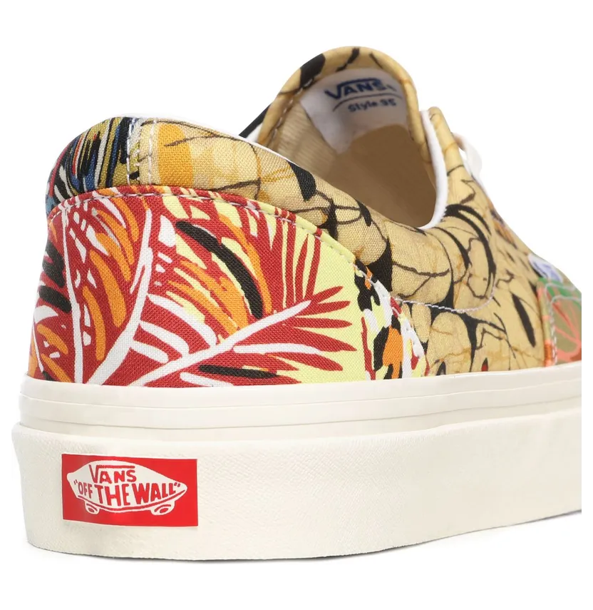 vans-style VN0A2RR11UT