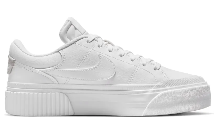 nikecourt DM7590-101