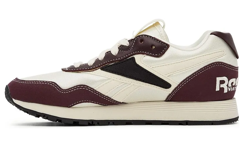 reebok-sneaker H02606
