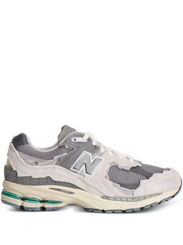 New Balance 2002R sneakers – Grey (M2002RRDA)