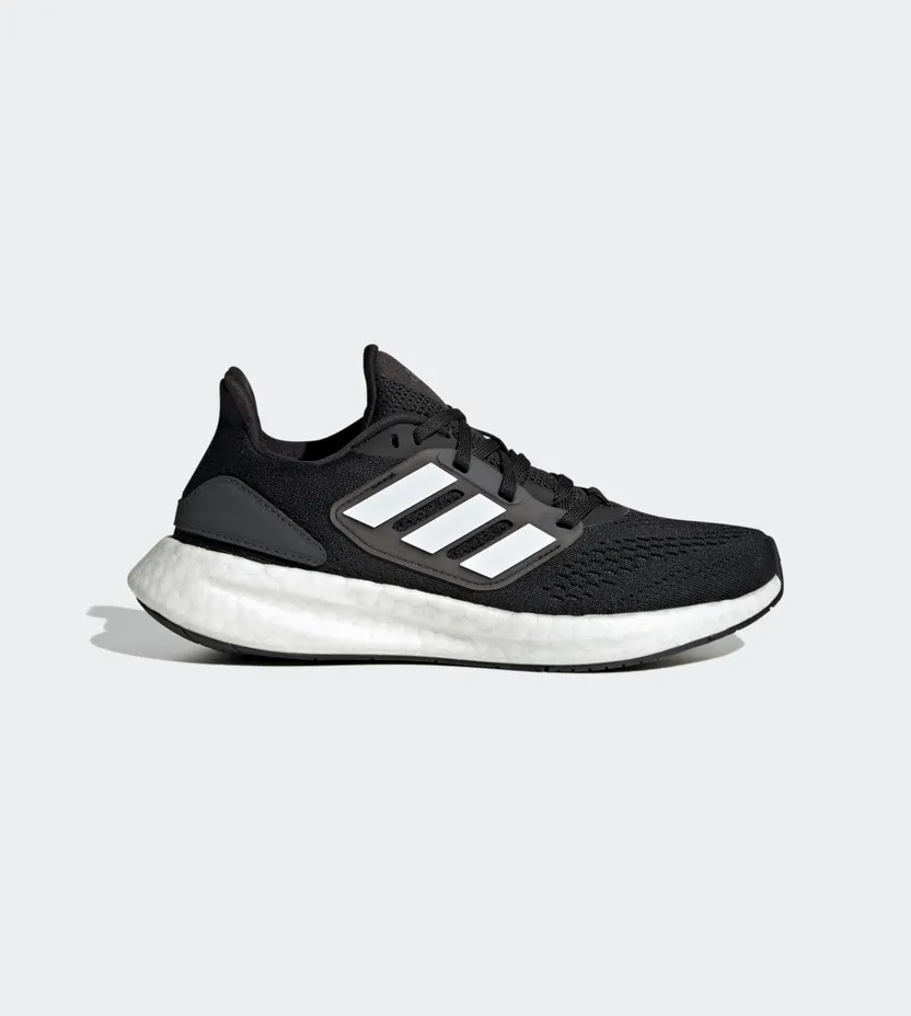 adidas Pureboost 22 Core Black / Cloud White / Carbon (GZ2599)
