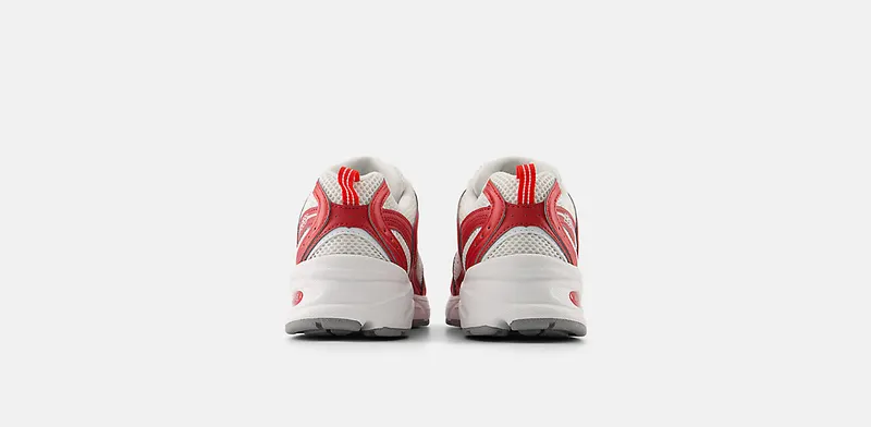 New Balance 530 “REFLECTION/FIRE CRACKER/SHADOW RED” (U530178)