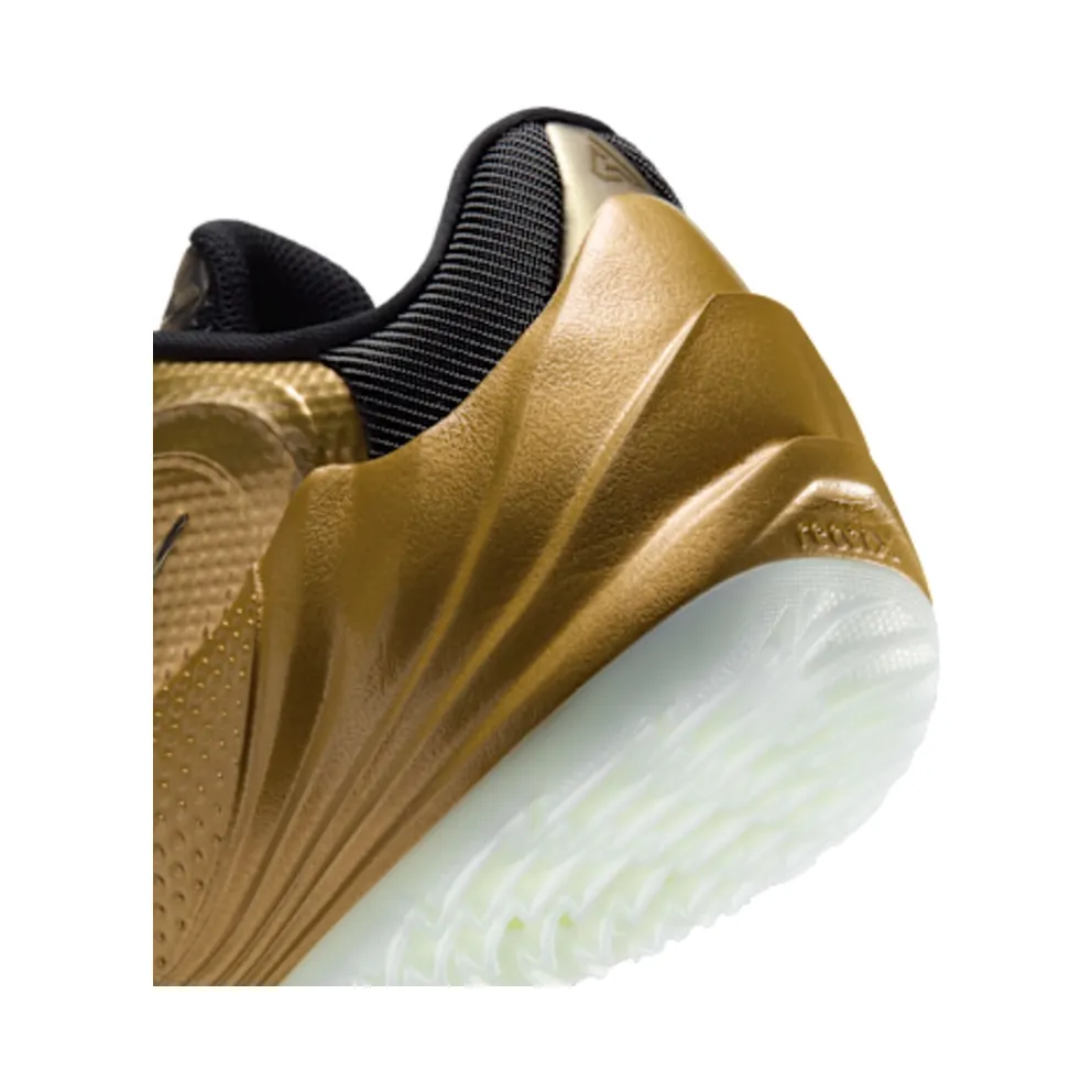 Nike Giannis Freak 8 – “Metallic Gold / Black / Metallic Gold” (IO3142-700)