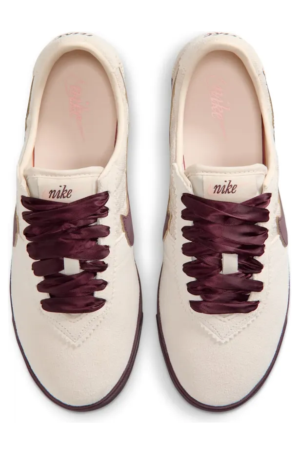 nike-astrograbber IQ3367-299