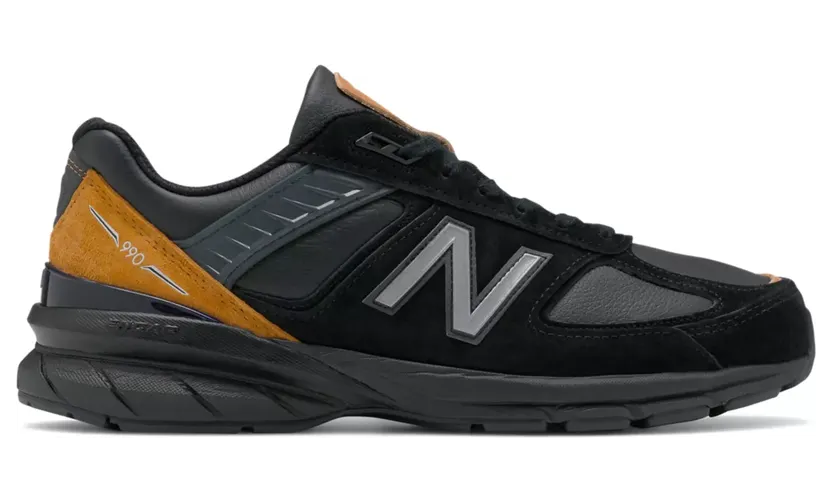 New Balance 990 No Vacancy Inn