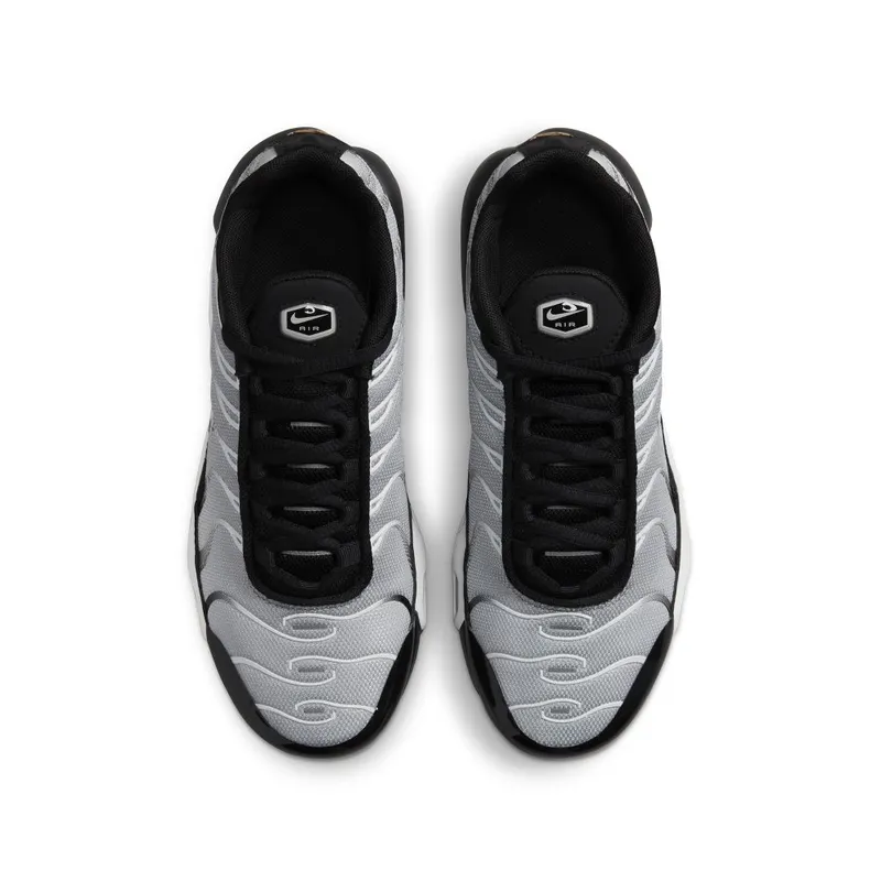 Nike Air Max Plus Older Kids’ Black (CD0609-018)