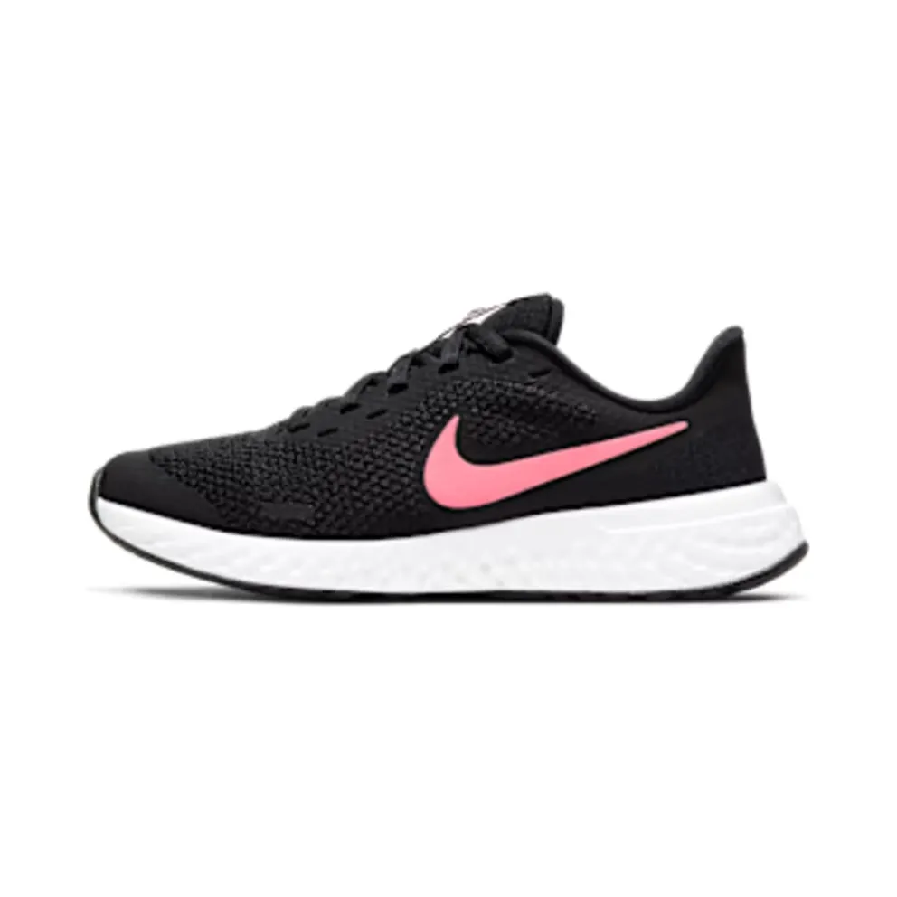 Nike Revolution 5 “Black / Sunset Pulse” (BQ5671-002)