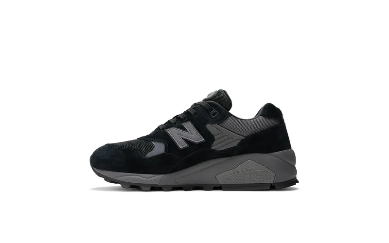 New Balance 580 Gore-Tex Black Magnet (MT580RGR)