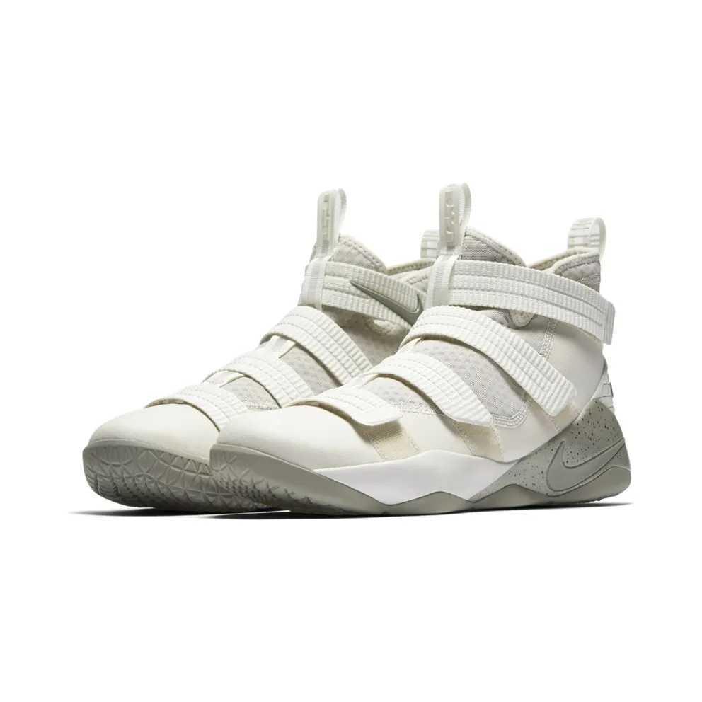 Nike LeBron Soldier Xi Sfg Light Bone/Dark Stucco-Black Light Bone/Dark Stucco-Black (897646-005)