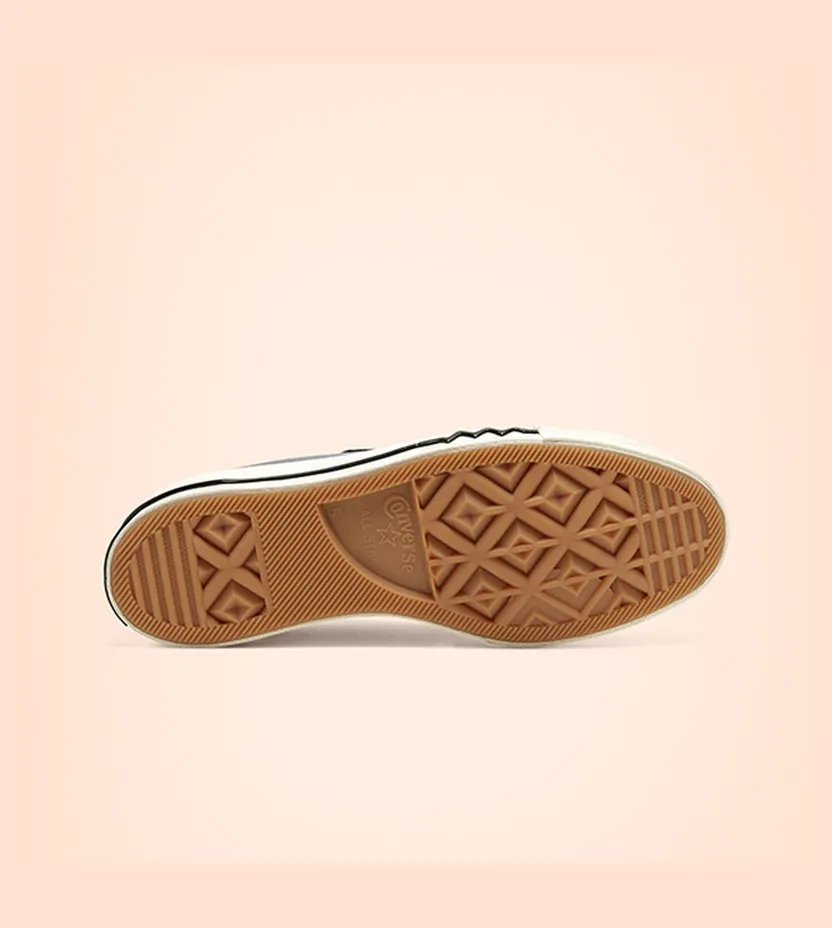 converse-sneaker 566137C