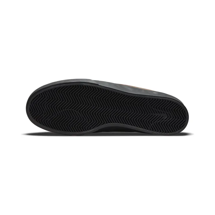 nike-sb DC8902-200