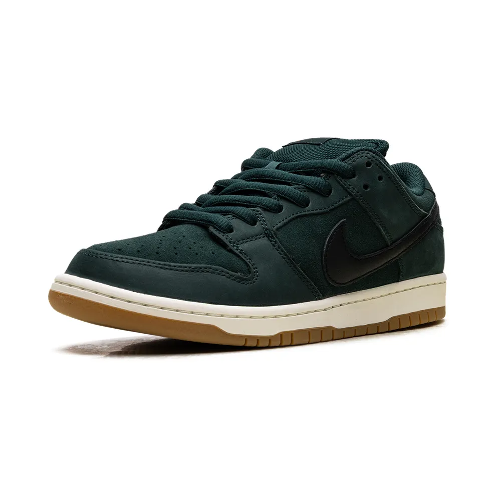 Nike SB Dunk Low Pro “Deep Fir” (FJ1674-300)