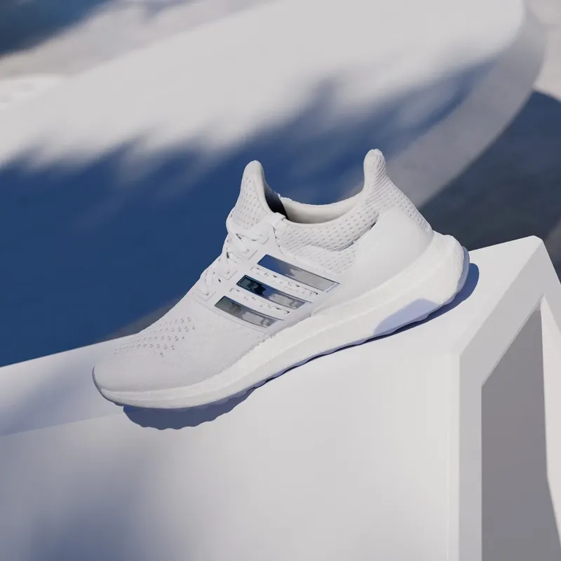 adidas Ultra Boost 1.0 Cloud White Blue Spark Met. (JH6582)